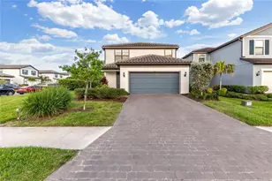 6111 Bluestar Ct, Bradenton, FL 34211 - Photo 13