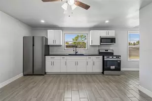 2309 21st Ave W, Bradenton, FL 34205 - Photo 57
