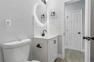 2309 21st Ave W, Bradenton, FL 34205 - Photo 11