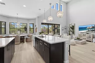 5301 Greenbrook Dr, Sarasota, FL 34238 - Photo 9