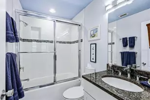 5186 Lake Village Dr, Sarasota, FL 34235 - Photo 23
