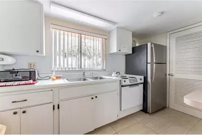 3755 S School Avenue #41, Sarasota, FL 34239 - Photo 37
