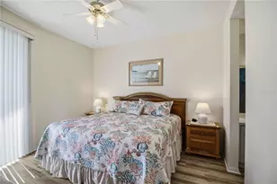 9630 Club S Cir, Sarasota, FL 34238 - Photo 17