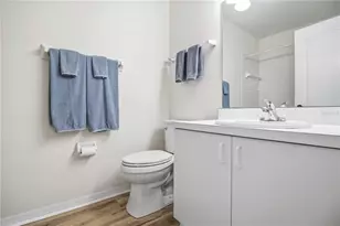 9630 Club S Cir, Sarasota, FL 34238 - Photo 21