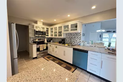 5371 Crestlake Boulevard #68, Sarasota, FL 34233 - Photo 9