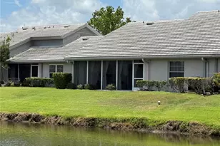 5371 Crestlake Blvd, Sarasota, FL 34233 - Photo 3