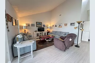 5371 Crestlake Boulevard #68, Sarasota, FL 34233 - Photo 5
