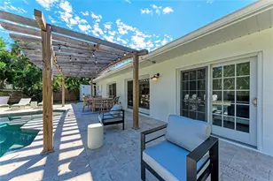 431 Island Cir, Sarasota, FL 34242 - Photo 49