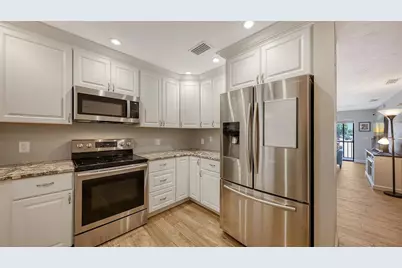 7291 Cloister Drive #222, Sarasota, FL 34231 - Photo 5