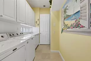 8080 Cardena Ln, Sarasota, FL 34238 - Photo 39
