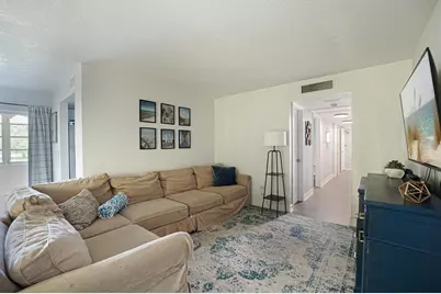 6100 12th Street S #220, Saint Petersburg, FL 33705 - Photo 5