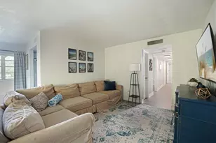 6100 12th St S, Saint Petersburg, FL 33705 - Photo 5