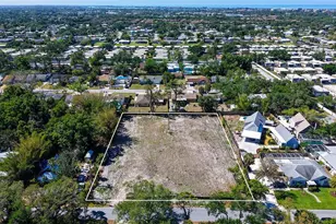 2424 Ashton Rd, Sarasota, FL 34231 - Photo 27