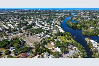 2424 Ashton Road, Sarasota, FL 34231 - Photo 35