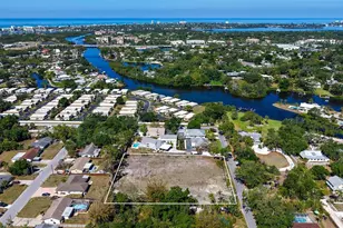 2424 Ashton Rd, Sarasota, FL 34231 - Photo 25