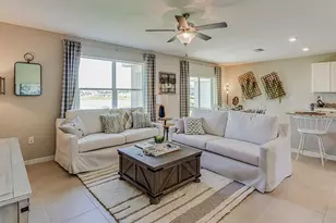 5810 Silver Moonlight Dr, Palmetto, FL 34221 - Photo 7