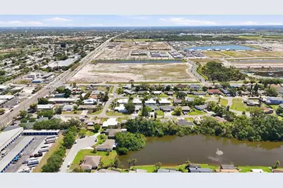 4501 86th Street Court W, Bradenton, FL 34210 - Photo 5