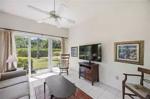4072 Jardin Ln, Sarasota, FL 34238 - Photo 11
