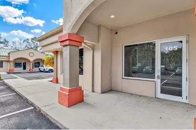 234 N Rhodes Avenue #108, Sarasota, FL 34237 - Photo 5