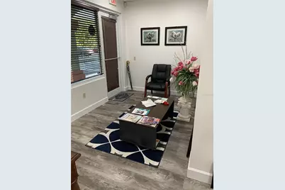 234 N Rhodes Avenue #108, Sarasota, FL 34237 - Photo 13