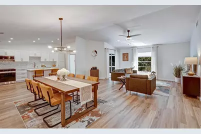 3925 Oakhurst Boulevard, Sarasota, FL 34233 - Photo 1