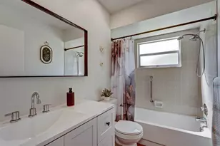 3925 Oakhurst Blvd, Sarasota, FL 34233 - Photo 15