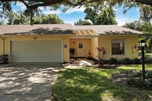 3925 Oakhurst Blvd, Sarasota, FL 34233 - Photo 1