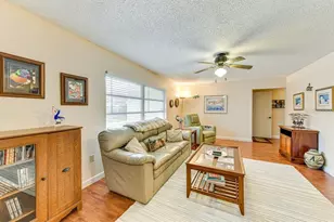 5008 Medalist Rd, Sarasota, FL 34243 - Photo 3