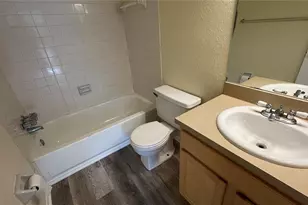 5400 26th Street W, Bradenton, FL 34207 - Photo 17