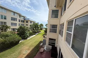 3802 Gulf of Mexico Dr, Longboat Key, FL 34228 - Photo 3