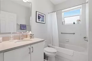 4222 65th Pl E, Sarasota, FL 34243 - Photo 31