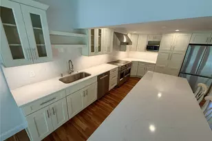 5569 Shadow Lawn Dr, Sarasota, FL 34242 - Photo 25