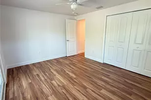 5569 Shadow Lawn Dr, Sarasota, FL 34242 - Photo 51