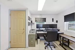 7207 S Westshore Blvd, Tampa, FL 33616 - Photo 25