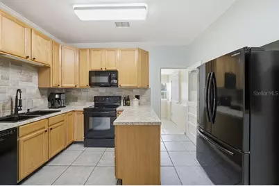 7207 S West Shore Boulevard, Tampa, FL 33616 - Photo 9