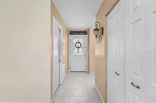 6609 Mauna Loa Blvd, Sarasota, FL 34241 - Photo 13