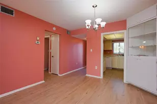 3607 Lake Bayshore Dr, Bradenton, FL 34205 - Photo 17