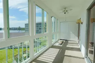 3607 Lake Bayshore Dr, Bradenton, FL 34205 - Photo 33