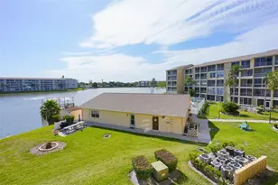 3607 Lake Bayshore Dr, Bradenton, FL 34205 - Photo 39