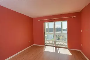 3607 Lake Bayshore Dr, Bradenton, FL 34205 - Photo 3