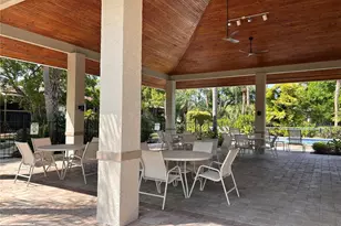 972 La Costa Cir, Sarasota, FL 34237 - Photo 35