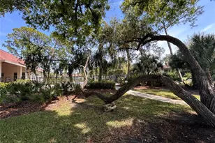 972 La Costa Cir, Sarasota, FL 34237 - Photo 31