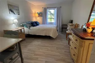972 La Costa Cir, Sarasota, FL 34237 - Photo 19