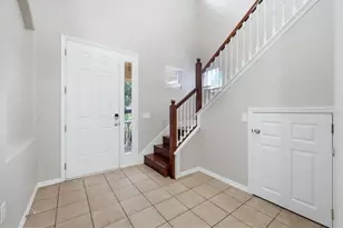 4266 67th Ave Cir E, Sarasota, FL 34243 - Photo 7