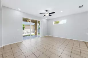 4266 67th Ave Cir E, Sarasota, FL 34243 - Photo 13