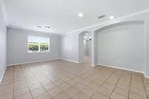 4266 67th Ave Cir E, Sarasota, FL 34243 - Photo 11