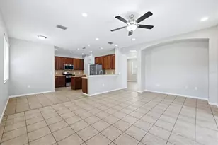 4266 67th Ave Cir E, Sarasota, FL 34243 - Photo 15