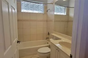 7217 Orchid Island Pl, Bradenton, FL 34202 - Photo 9