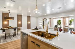 2436 Goldenrod St, Sarasota, FL 34239 - Photo 25