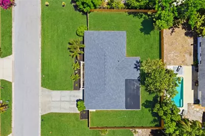 2436 Goldenrod Street, Sarasota, FL 34239 - Photo 9